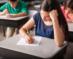 Ministerul Educației: Elevii din școlile afectate de boicotul simulării Evaluării Naționale pot susține probele în altă perioadă