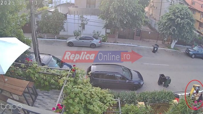 La Costinești, în goana după reciclat... unii ajung să fure din curțile oamenilor. Video
