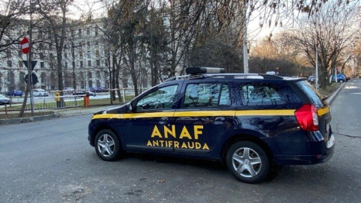 Poate sau nu ANAF să oprească mașini în trafic?  Șoferii riscă amenzi de la 810 până la 1.000 de lei 