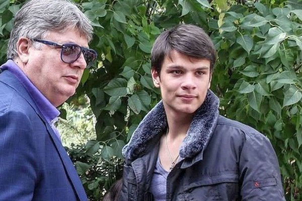 Mario Iorgulescu, grațiat pas cu pas: Pedeapsa scade din nou, fără să fi făcut o zi de pușcărie!