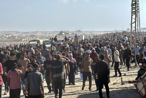 Israelul nu renunță: A ucis cel puțin 30 de palestinieni, în apropierea unui centru de ajutor din Gaza