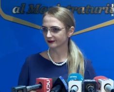 Magistrații vor daune din salariile lui Bolojan și Nazare. ÎCCJ a dat în judecată Guvernul și Ministerul de Finanțe