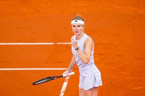 Svitolina a salvat trei mingi de meci şi a eliminat-o pe Paolini în optimi la Roland Garros