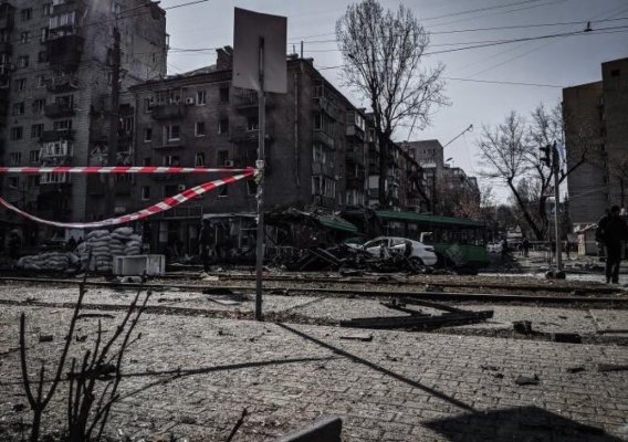 Rusia a dezlănțuit iadul duminică din mai multe direcții către Ucraina