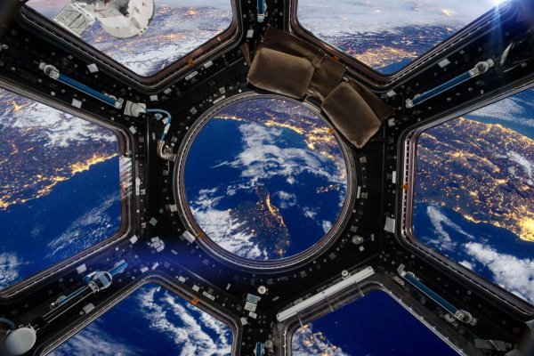 Europa pompează sute de milioane de euro în startupuri spaţiale pentru a reduce decalajul faţă de SUA