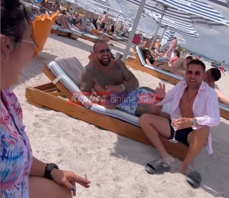  Alex Bodi, împreună cu Lizeta Haralambie și fostul soț al Elenei Băsescu, vacanță de lux la Mamaia