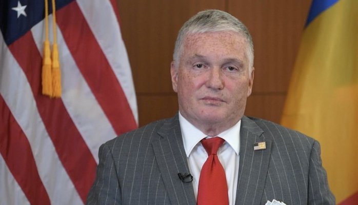 Adrian Zuckerman: „E o rușine numirea noului purtător de cuvânt al Guvernului. Sunt profund jignit”