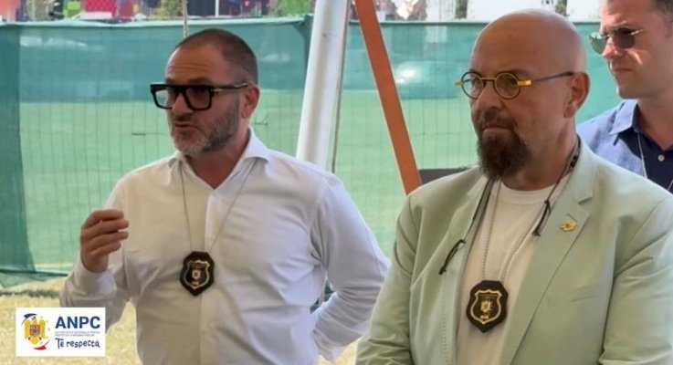 Instructaj cu operatorii economici care vor avea punct comercial la „Beach, Please!“, efectuat de comisarii ANPC. Video