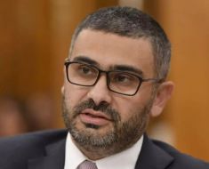 Ministrul Muncii, Florin Manole, spune că creșterea salariului minim e „blocată“ la Finanțele lui Nazare