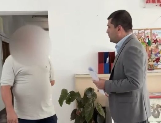 Fraudă imobiliară tolerată de 18 ani în Ministerul Economiei. Radu Miruţă: „Au furat cu clădirea întreagă!“ Video