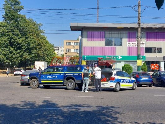 Pieton lovit pe șoseaua Mangaliei. Video