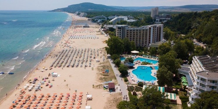 Un român a plătit 2000 de euro pentru o vacanță în Bulgaria, dar și-a luat țeapa vieții