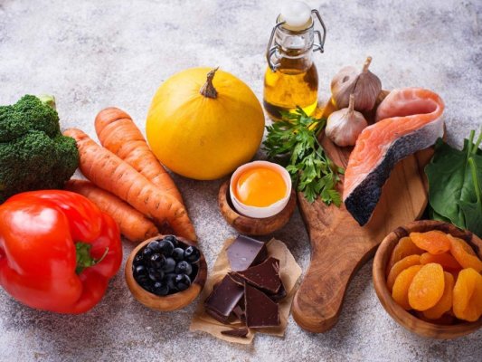 Care sunt alimentele care te ajută în lupta cu insomnia