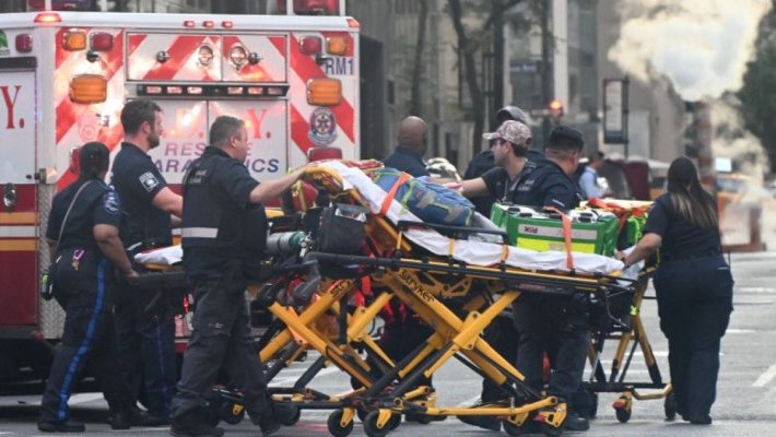 Atac armat la New York. Cel puțin patru morți într-o clădire de birouri din Manhattan. Video
