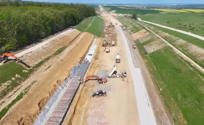 Cum arată situația pe șantierele autostrăzilor din România: Loturile unde au fost înregistrate progrese considerabile