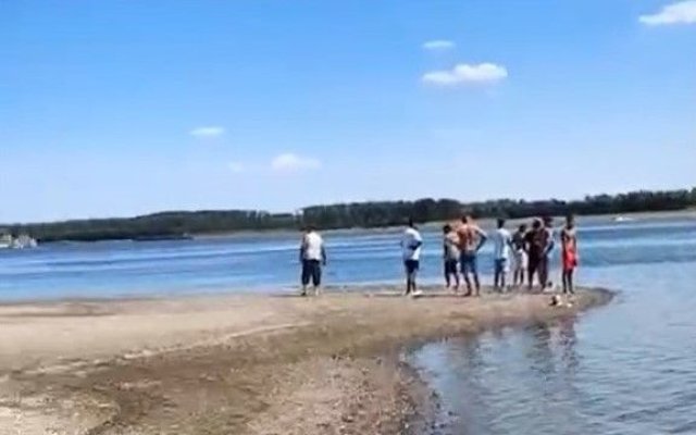 Tragedie! Un minor de 14 ani s-a înecat în Dunăre, la Hârșova. Video
