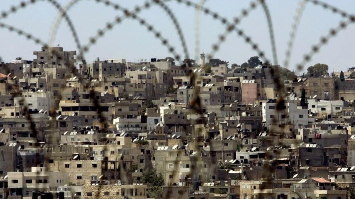 Israel: Ministrul apărării anunță că trupele israeliene vor rămâne în taberele de refugiați din Cisiordania