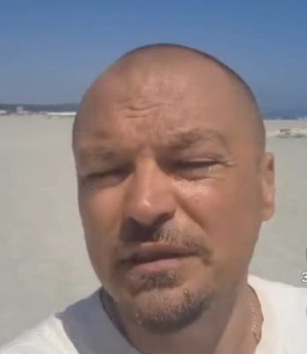 ”Fraților, dacă aveți o afacere pe litoral și aveți nevoie de promovare, eu vă promovez gratis!” Vezi cine zice asta! Video