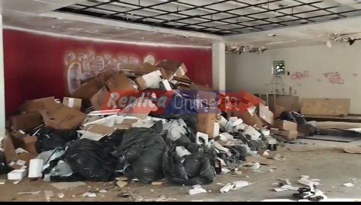 Hotelul Perla din Mamaia... o rușine uriașă care se degradează de ani de zile, sub privirile tuturor! Video