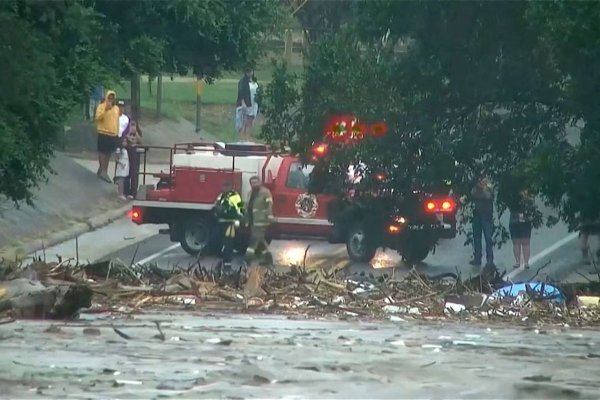 Inundații devastatoare în Texas peste 43 de morți și alte zeci de persoane dispărute