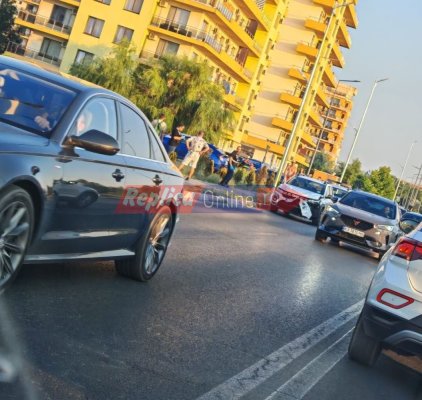 Accident rutier în Năvodari, între un autovehicul și o motocicletă! Video