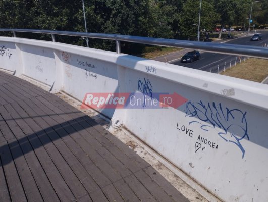 După 11 ani, pasarelele din Mamaia încă așteaptă să fie igienizate și modernizate. Video