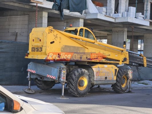 Un agricultor din Tulcea interzice șoferilor să-și parcheze mașinile pe domeniul public! Video