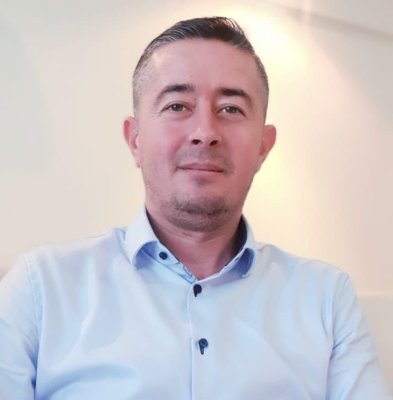 El este bărbatul care a bătut un minor de 15 ani cu un boloboc 