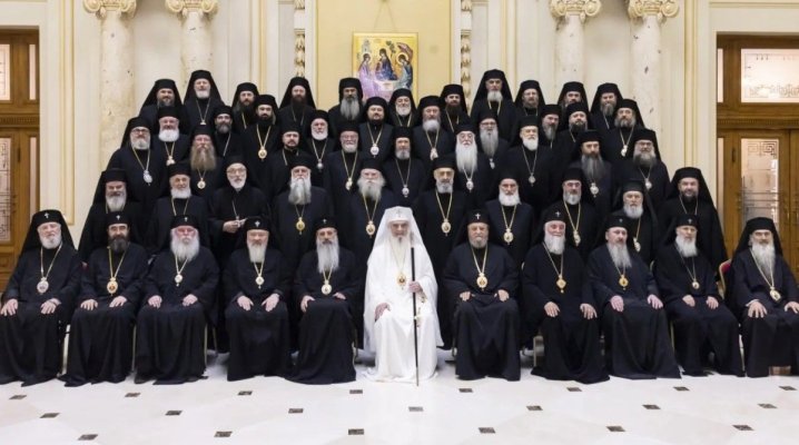 Sfântul Sinod al Bisericii Ortodoxe Române a aprobat canonizarea a 16 femei