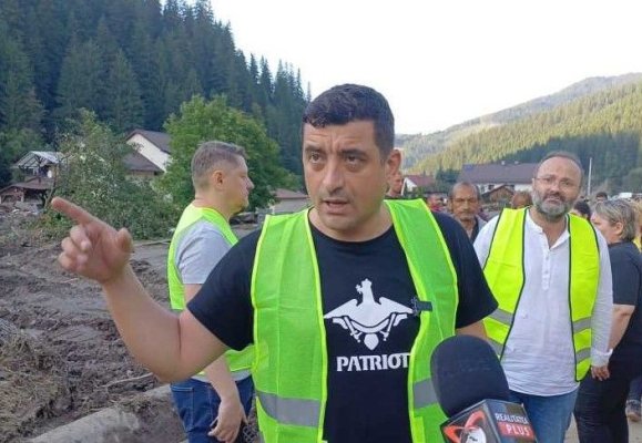George Simion a mers însoțit de o echipă de 150 de voluntari la populația sinistrată din Broșteni