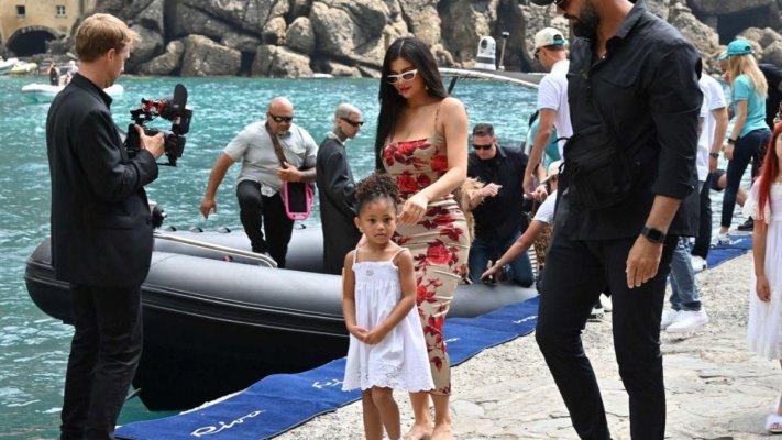 Stormi, fetița lui Kylie Jenner a reușit să cucerească din nou internetul cu o simplă jucărie
