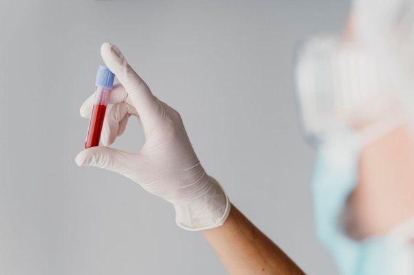 Vârsta biologică a organelor, dezvăluită dintr-o simplă probă de sânge