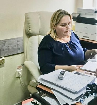 Fata directoarei de la Școala 30 a devenit, peste noapte, de etnie rromă ca să poată intra la liceu, pe locuri speciale?!
