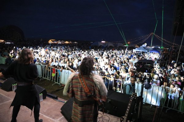 Weekend spectaculos la malul mării: baloane cu aer cald, supercar-uri, concerte și spectacole pentru toate vârstele