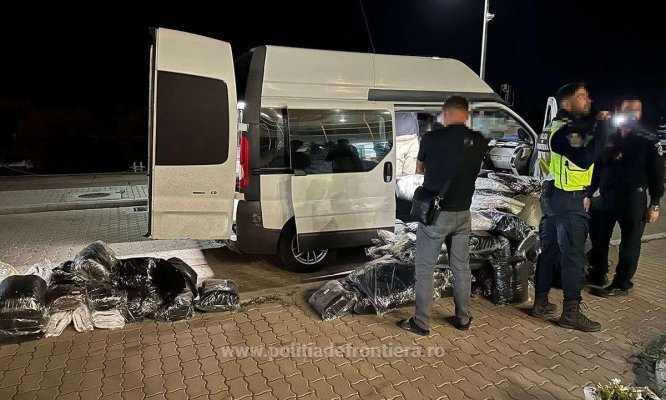Bunuri în valoare de peste 1 milion de euro, susceptibile a fi contrafăcute, descoperite de poliţiştii de frontieră