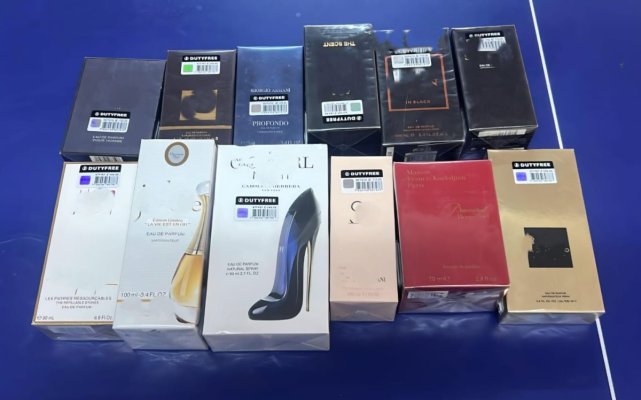 Jandarmii au depistat trei persoane care vindeau parfumuri contrafăcute, în Saturn și Eforie Nord