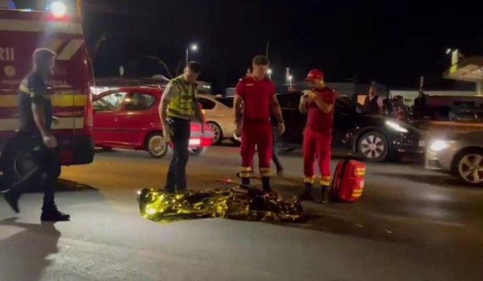 Un bărbat a fost omorât, pe Șoseaua Mangaliei, de un șofer care a fugit de la locul accidentului. Video