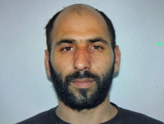 Un deținut condamnat pentru act sexual cu un minor a evadat de la Penitenciarul Mărgineni
