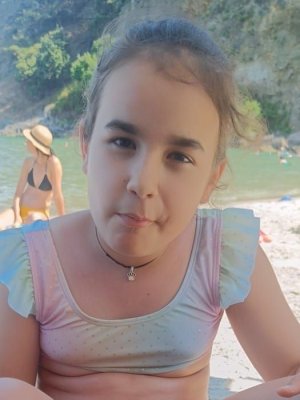 Minoră de 9 ani din Dâmbovița, dispărută de pe o plajă din Năvodari. Update: A fost găsită