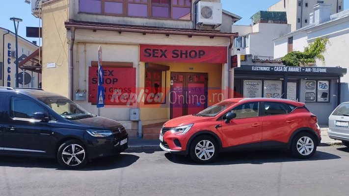 Pe strada General Manu... a înflorit paradisul sex shopurilor ascunse! Video