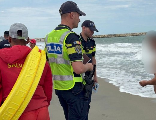 Polițiștii constănțeni au amendat turiștii care au ignorat steagul roșu arborat pe plaje