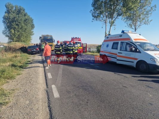 Accident grav pe varianta Ovidiu cu trei autoturisme