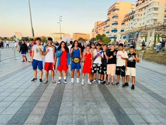 Primăria Năvodari prezintă performanțele remarcabile ale tinerlori pugiliști de la CS Năvodari
