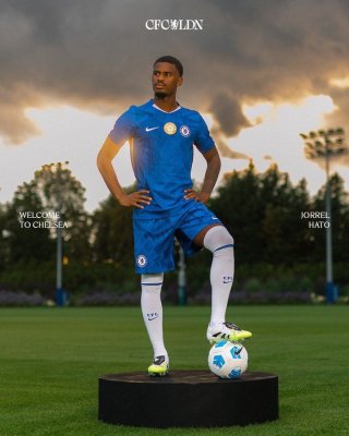 Chelsea l-a transferat pe Jorrel Hato, jucător de 19 ani, de la Ajax Amsterdam