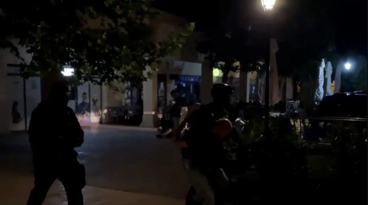 Un bărbat a fost înjunghiat în cartierul Cosmopolis, unde acum 3 luni, tot aici a fost împușcată Teodora Marcu