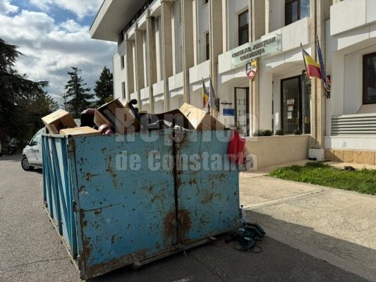 „Casa Albă“ din Constanța intră în reabilitare. Cum își vor mai desfășura activitatea Prefectura, Consiliul Județean și Primăria