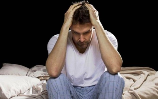 Durere de cap și amețeală după un pui de somn: Medicii explică de ce ne fac mai mult rău aceste pauze de odihnă