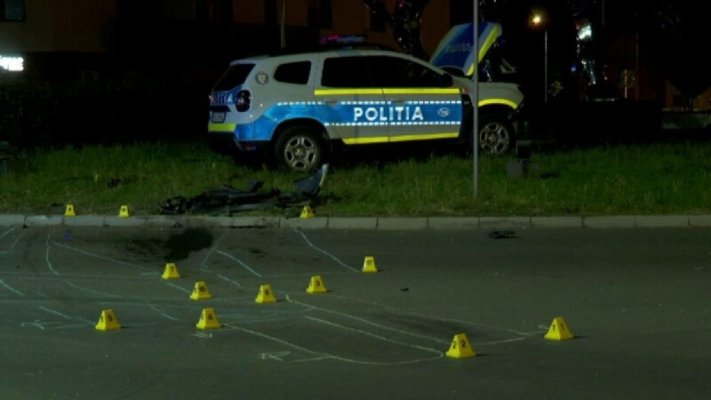 Urmărire cu focuri de armă după ce un șofer fără permis a lovit chiar autospeciala de Poliție