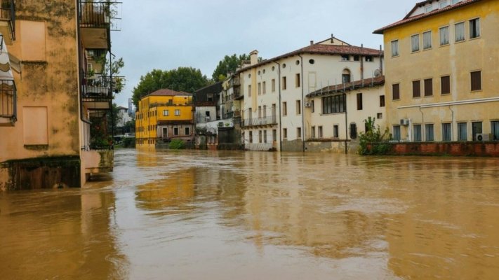 Atenţionare de călătorie! În Italia sunt anunțate fenomene meteorologice nefavorabile și inundații severe