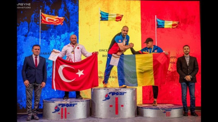 10 campioni se înfruntă la Constanța, la masa de SKANDENBERG 